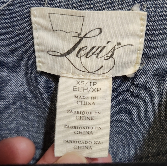 Levi's Blue Jean shirt, size XS - Picture 5 of 7